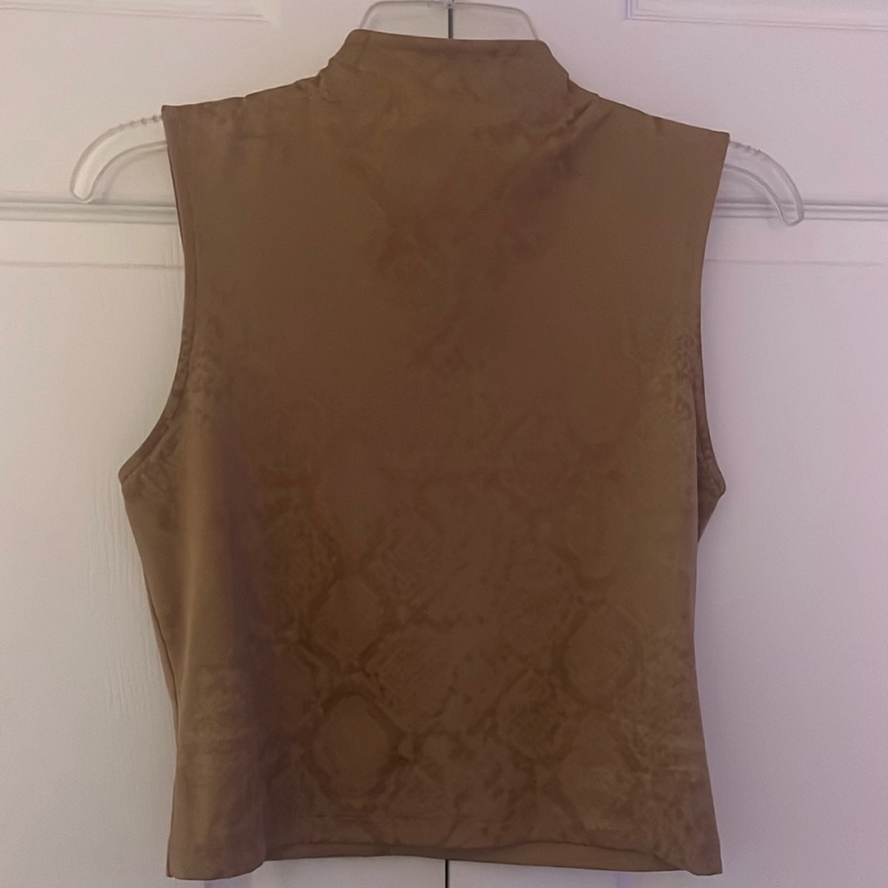 Express Mock Neck body contour top